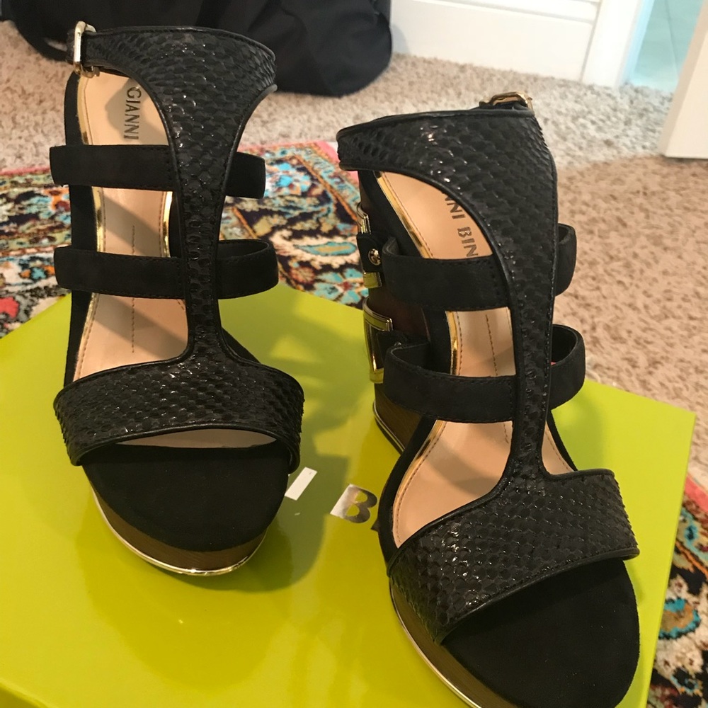 Will never wear them!